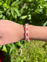 Load image into Gallery viewer, Pink Daisy Chain Bracelet