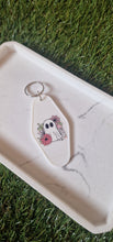 Load image into Gallery viewer, Motel Keychains