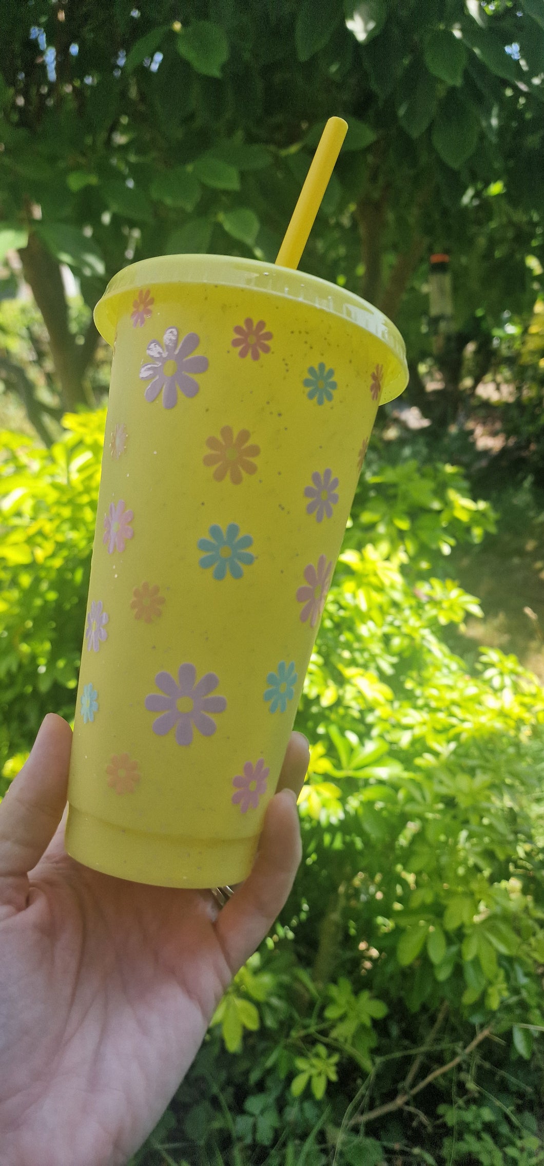 Yellow Glitter Flower Cold Cup