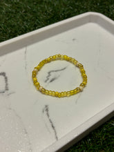 Load image into Gallery viewer, Seed bead bracelet
