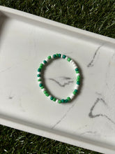 Load image into Gallery viewer, 1 seed bead bracelet
