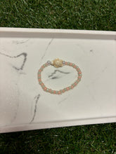 Load image into Gallery viewer, Seed bead bracelet
