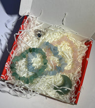 Load image into Gallery viewer, Crystal Gift Bundle
